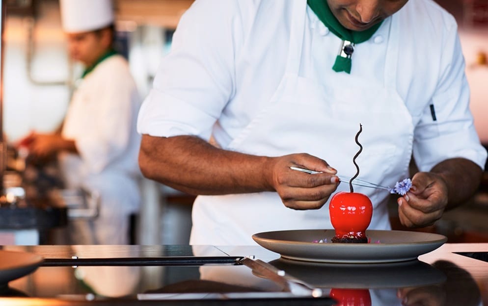 Celebrity Cruises Eden Restaurant 5.jpg